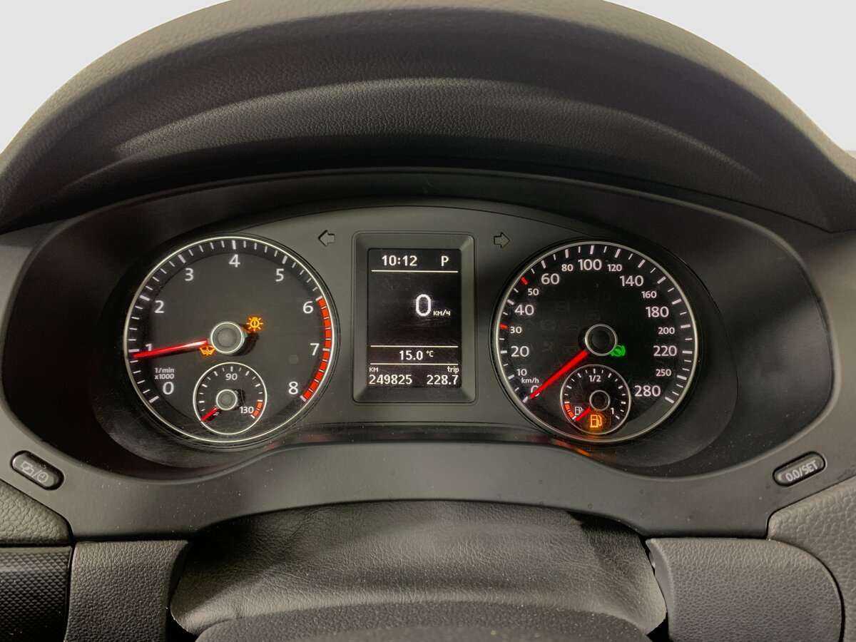 Volkswagen Jetta, 2012 Фото №12