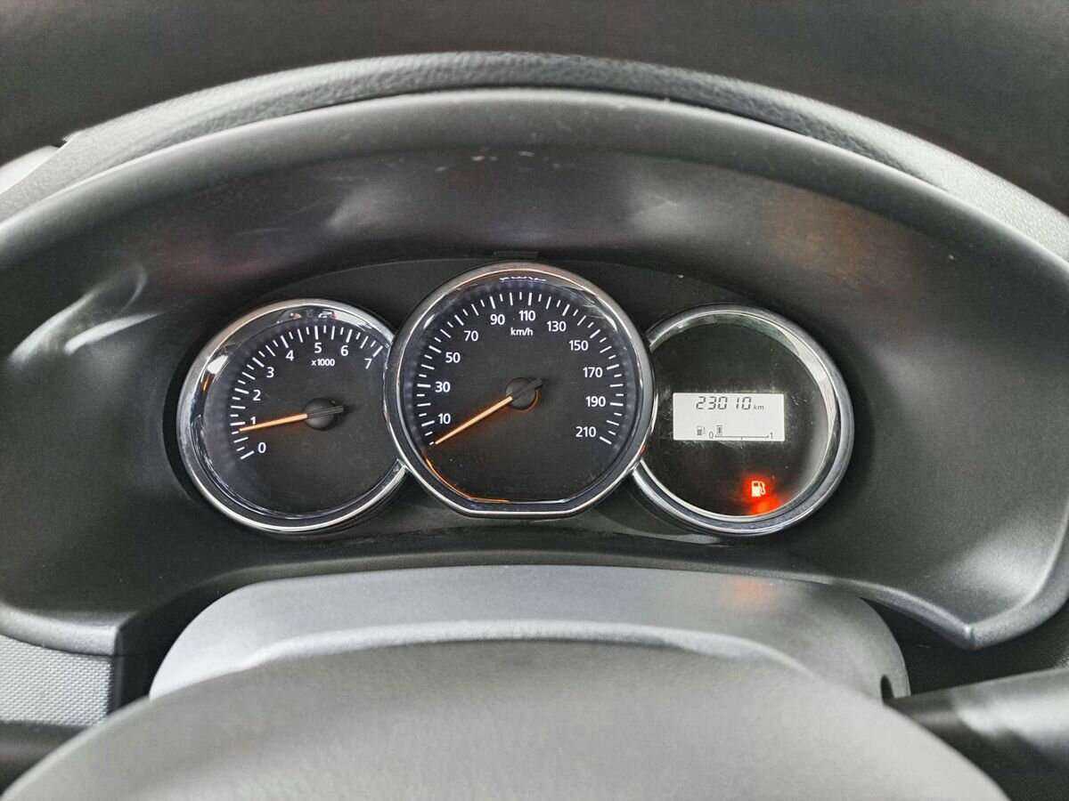 Renault Logan, 2019 Фото №11