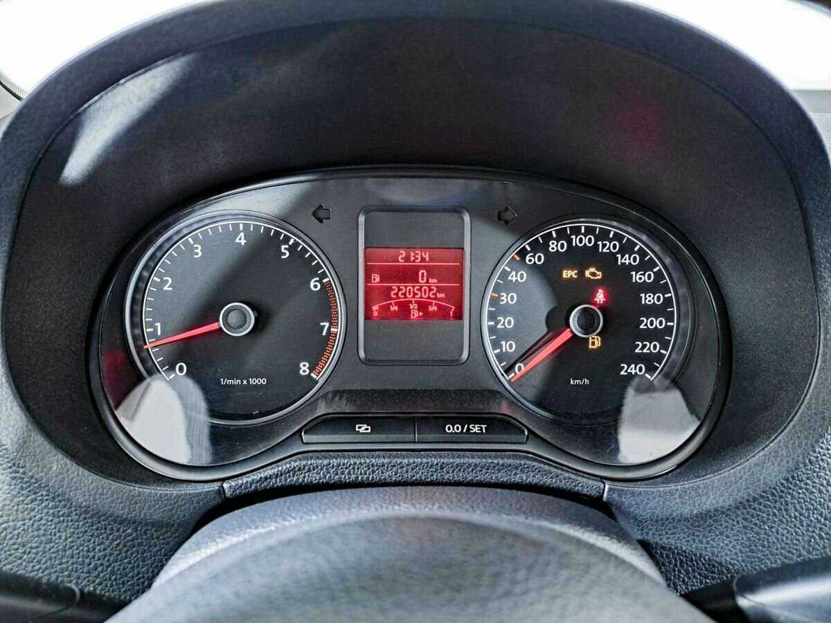 Volkswagen Polo, 2014 Фото №11