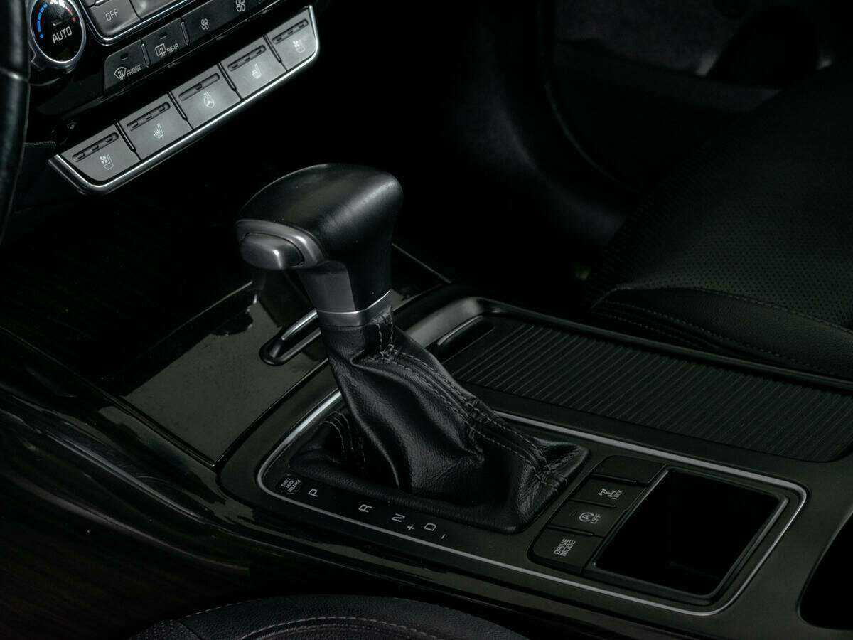 Kia Sorento 8-speed, 2019 Фото №16
