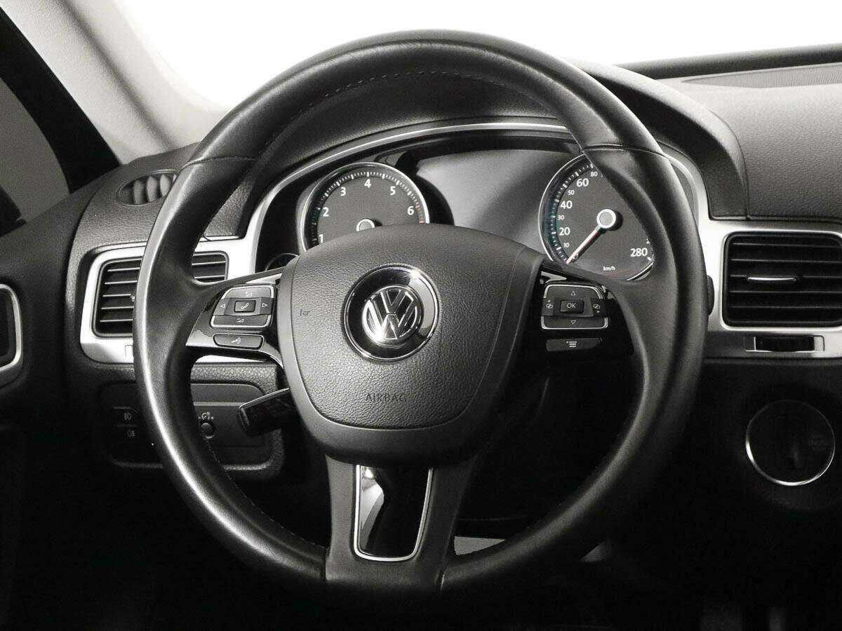 Volkswagen Touareg, 2012 Фото №12
