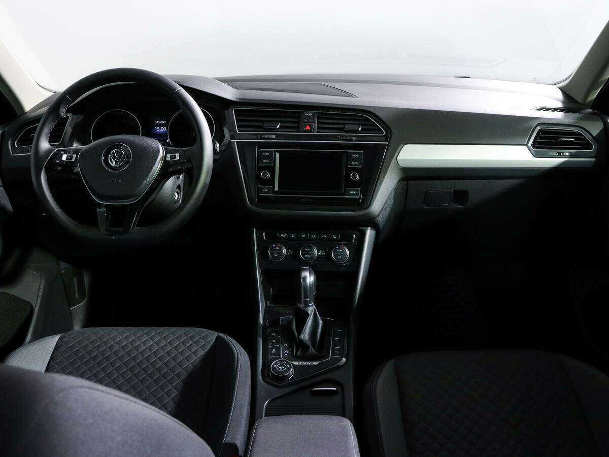 Volkswagen Tiguan, 2017 Фото №10
