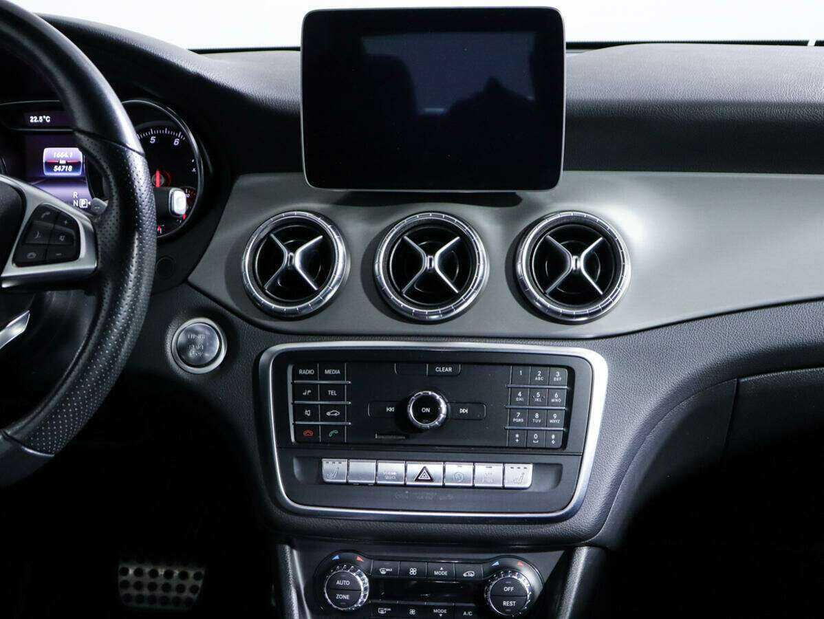 Mercedes-Benz CLA 250, 2018 Фото №13