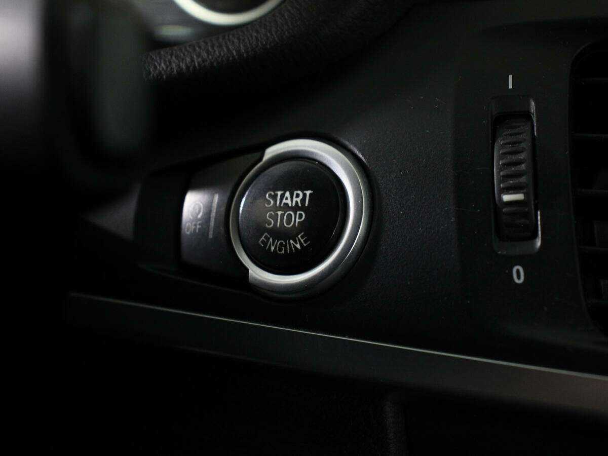 BMW X3 20i xDrive, 2013 Фото №14