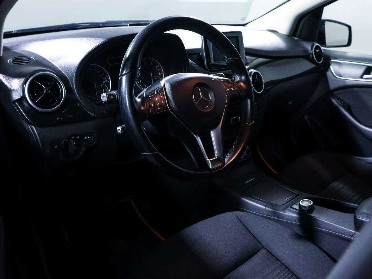 Mercedes-Benz B-Класс 180, 2013 Фото №12