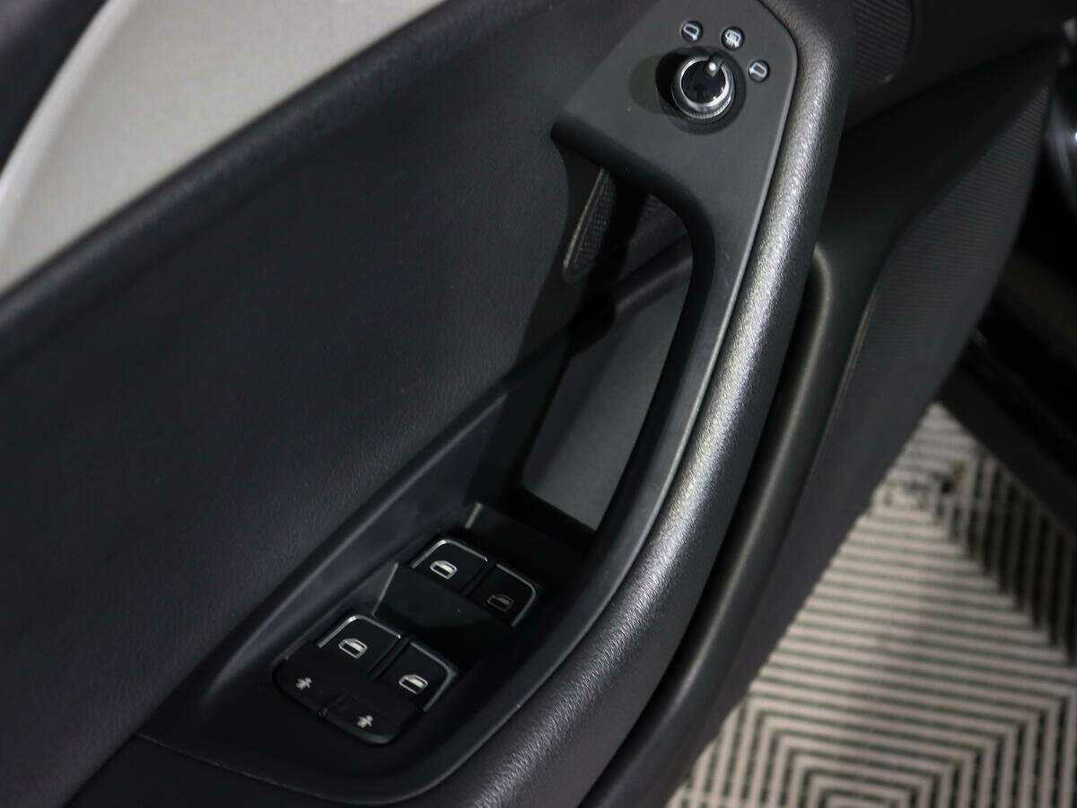 Audi A6, 2015 Фото №14