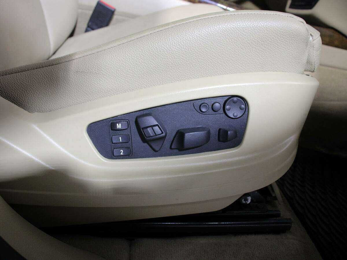 BMW X5 35i, 2013 Фото №14