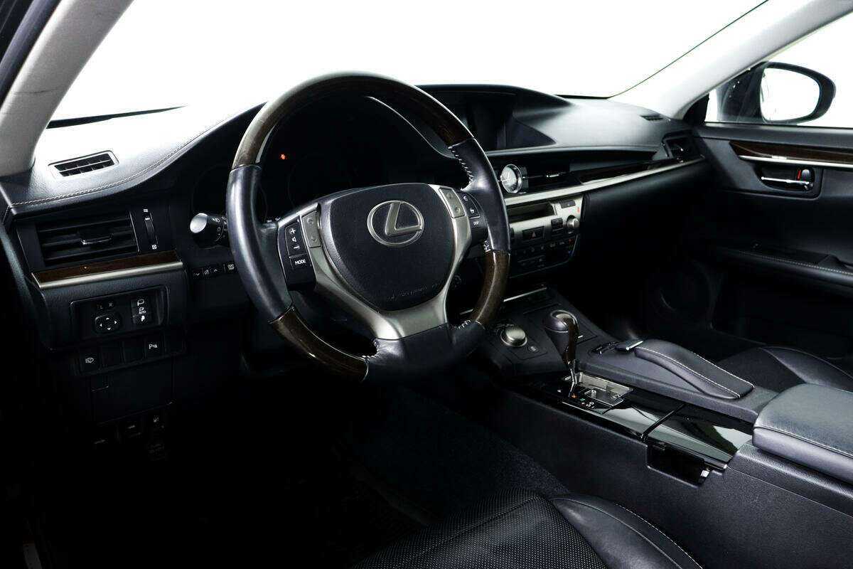 Lexus ES 250, 2013 Фото №13