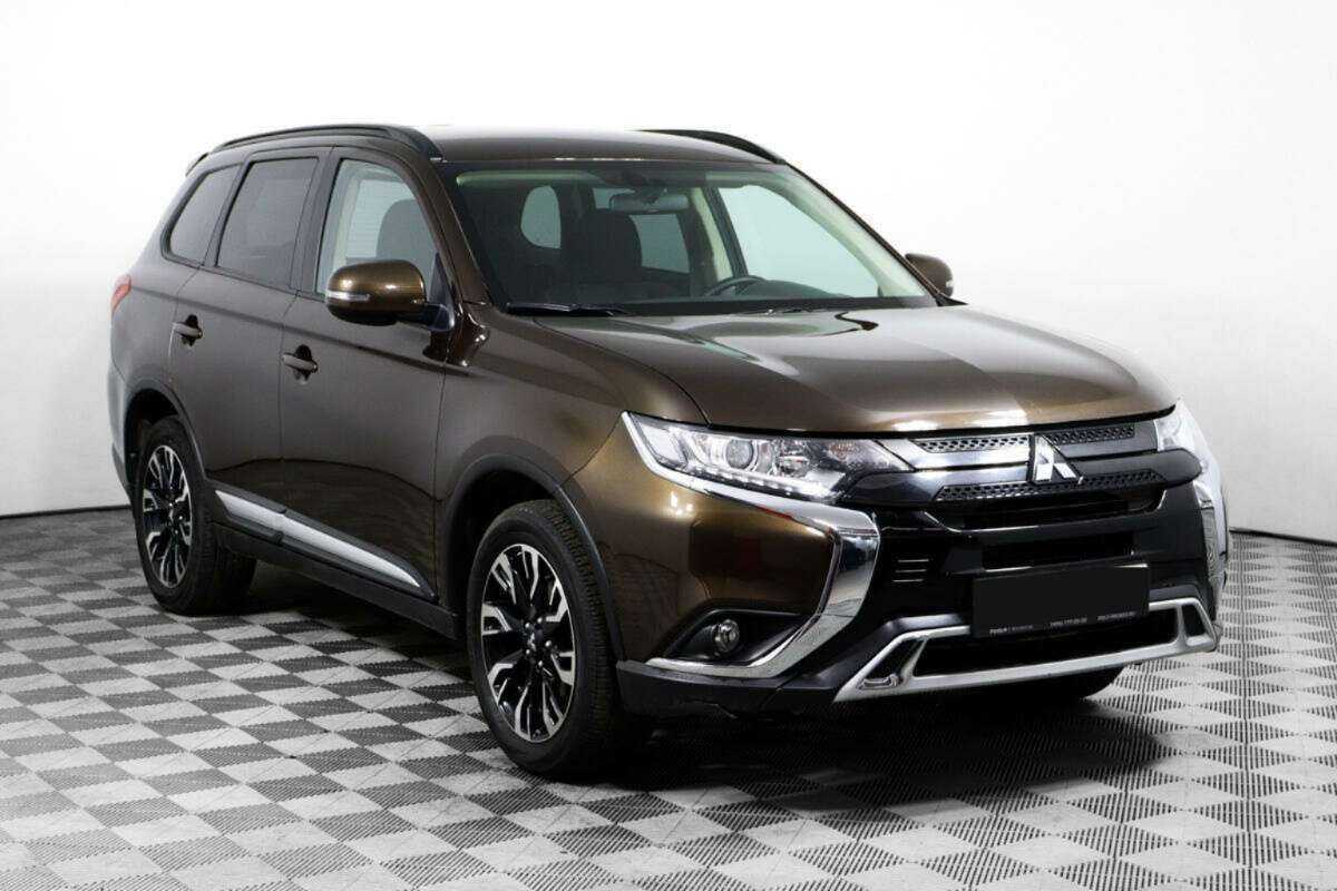 Mitsubishi Outlander, 2022 - 30 001 км. | Фото №3