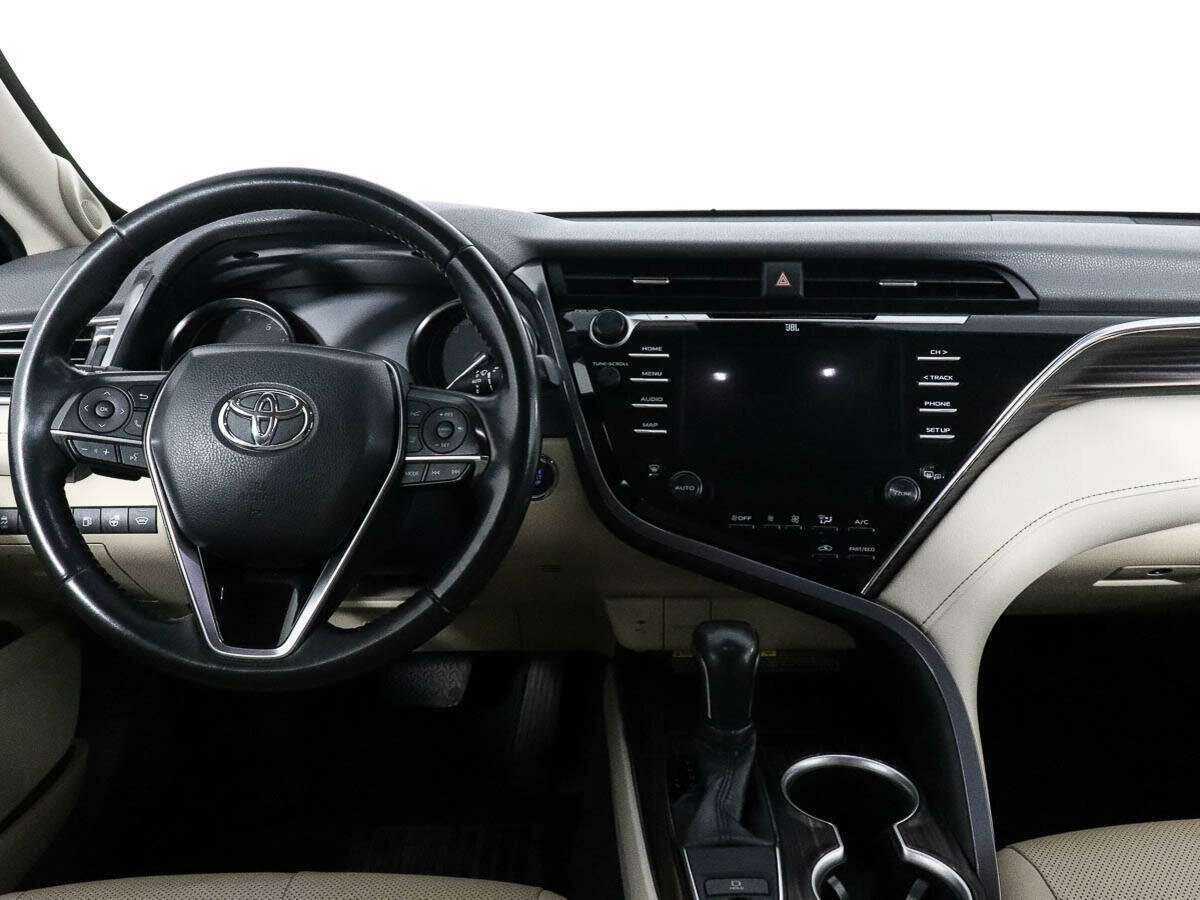 Toyota Camry, 2018 Фото №10