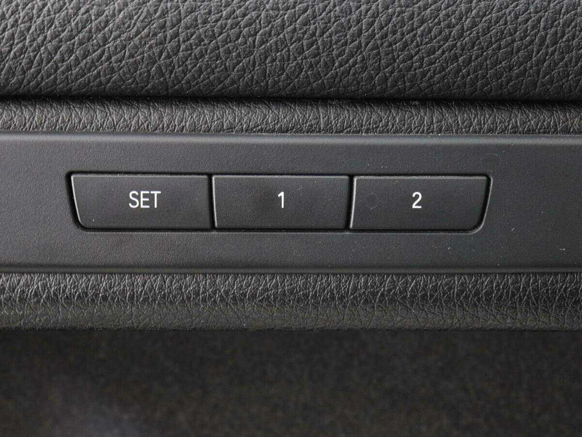 BMW 5 серии 528i xDrive, 2016 Фото №13