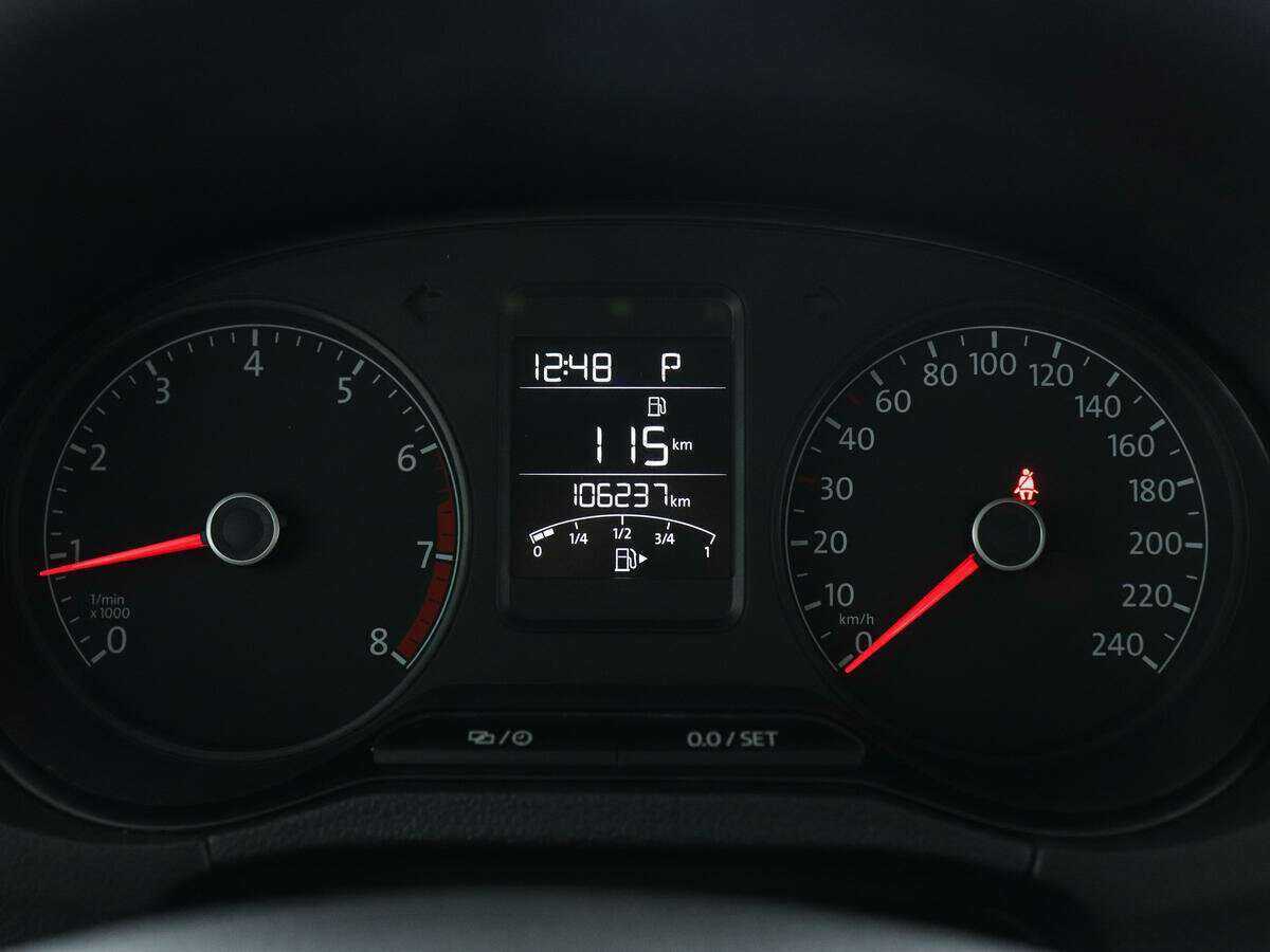 Volkswagen Polo, 2016 Фото №11