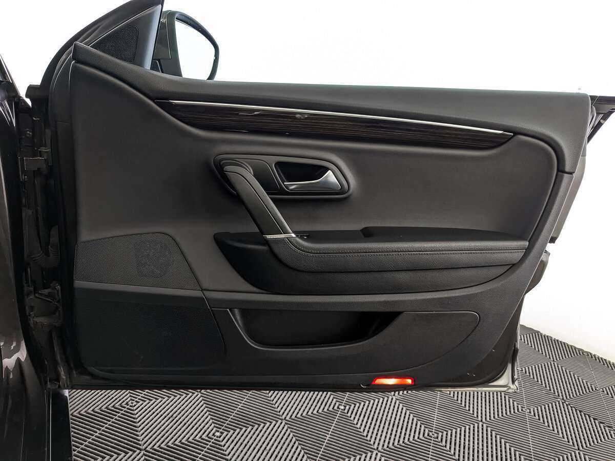 Volkswagen Passat CC, 2013 Фото №23