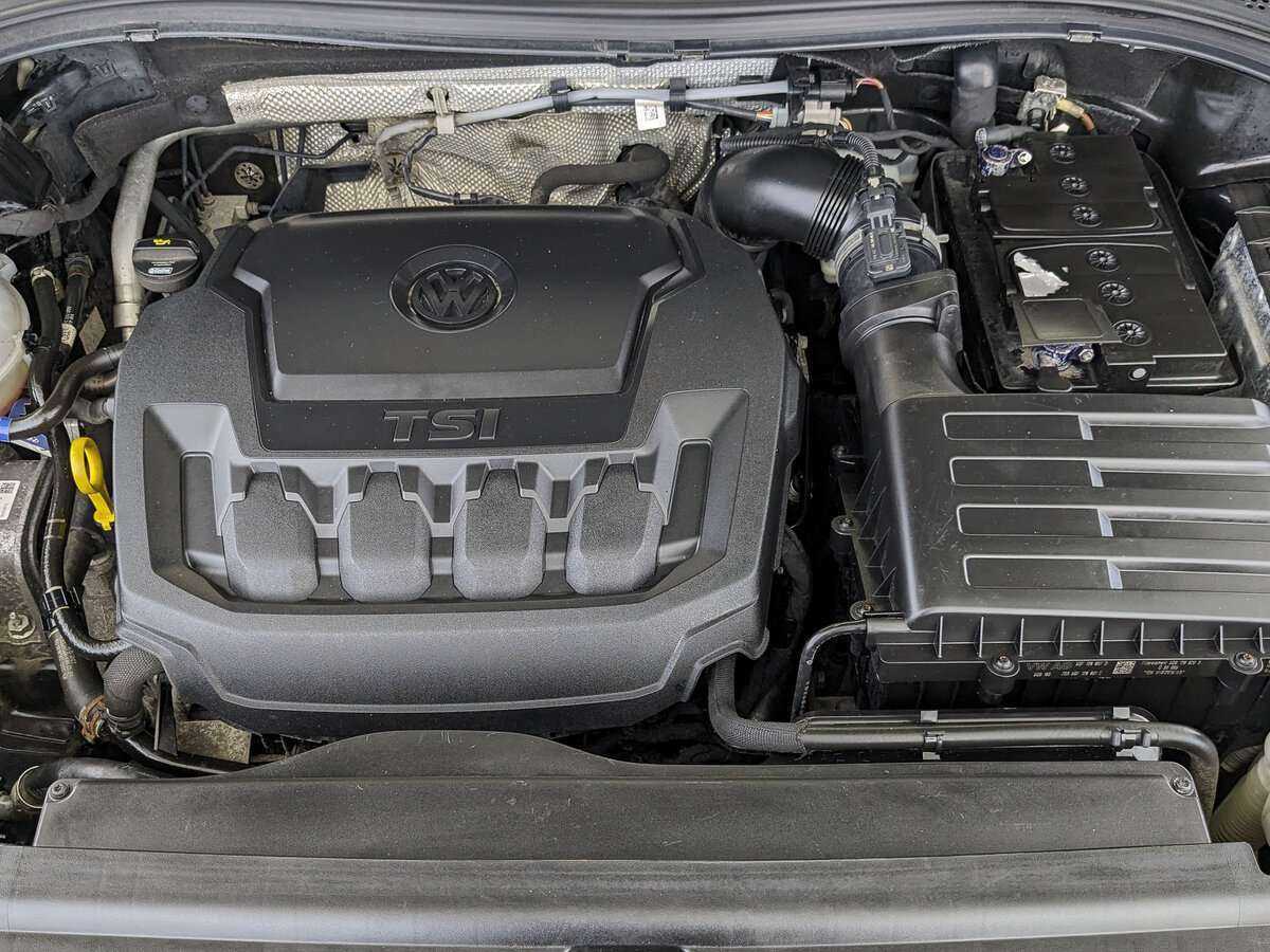 Volkswagen Tiguan, 2019 Фото №9