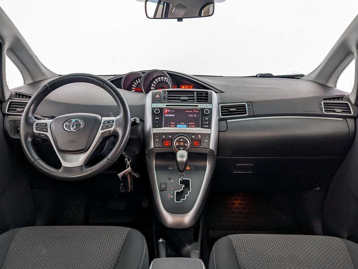 Toyota Verso, 2013 Фото №12