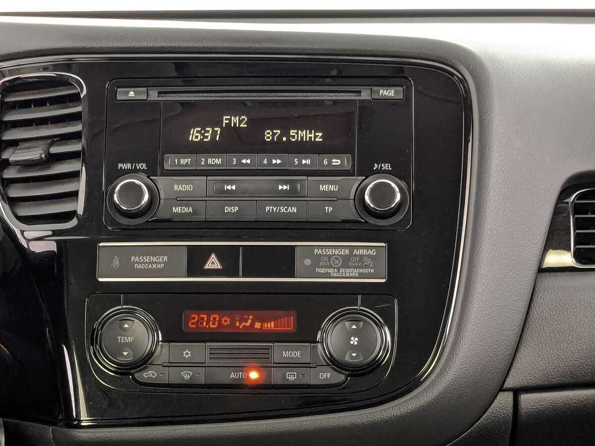 Mitsubishi Outlander, 2019 Фото №13