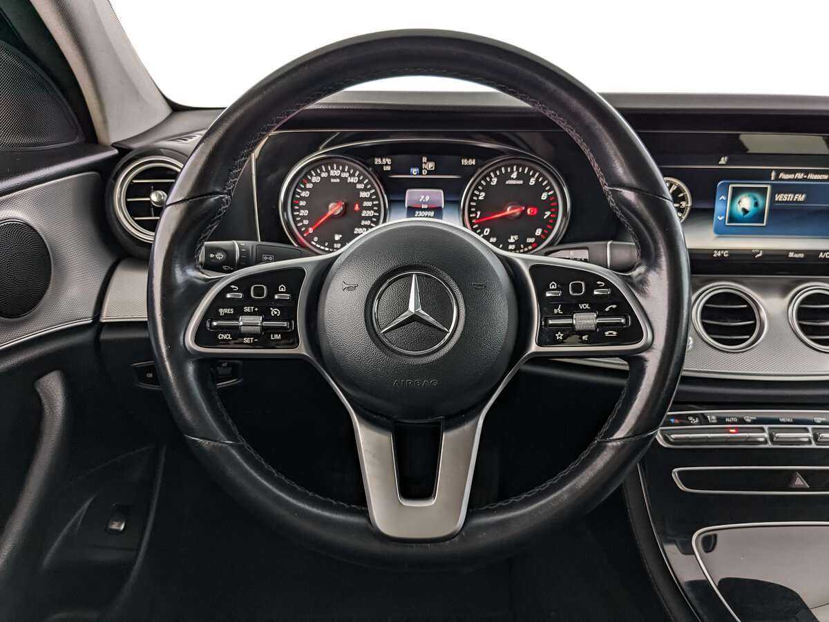 Mercedes-Benz E-Класс 200, 2018 Фото №17