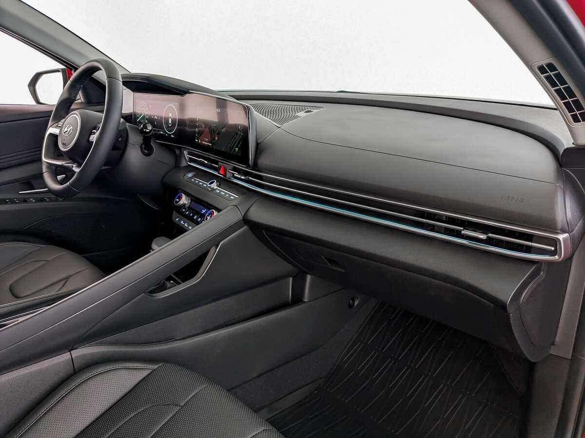 Hyundai Elantra, 2022 Фото №11