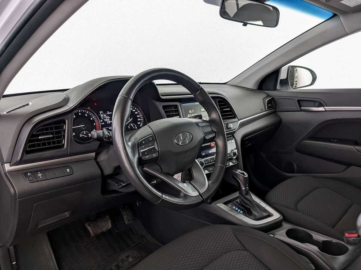Hyundai Elantra, 2020 Фото №14