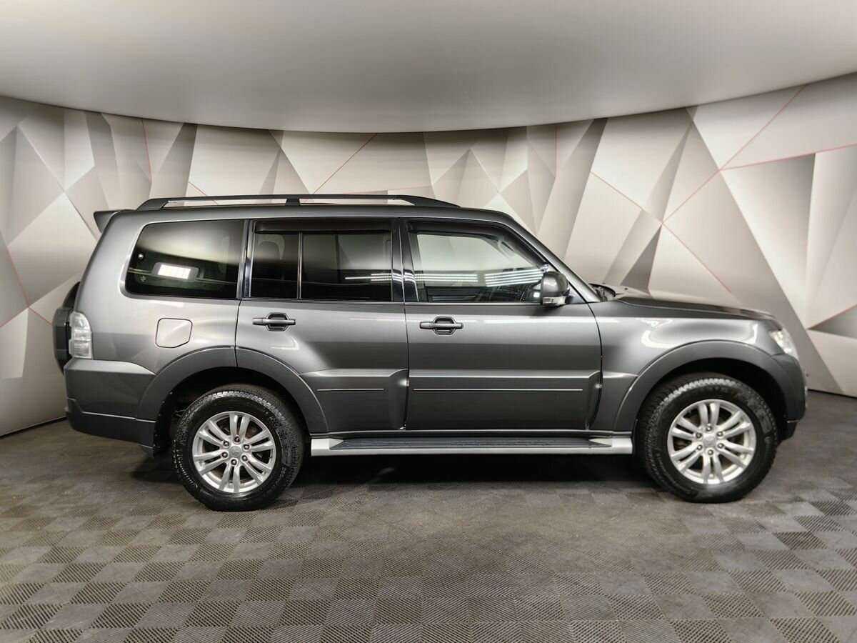 Mitsubishi Pajero, 2015 - 94 610 км. | Фото №6