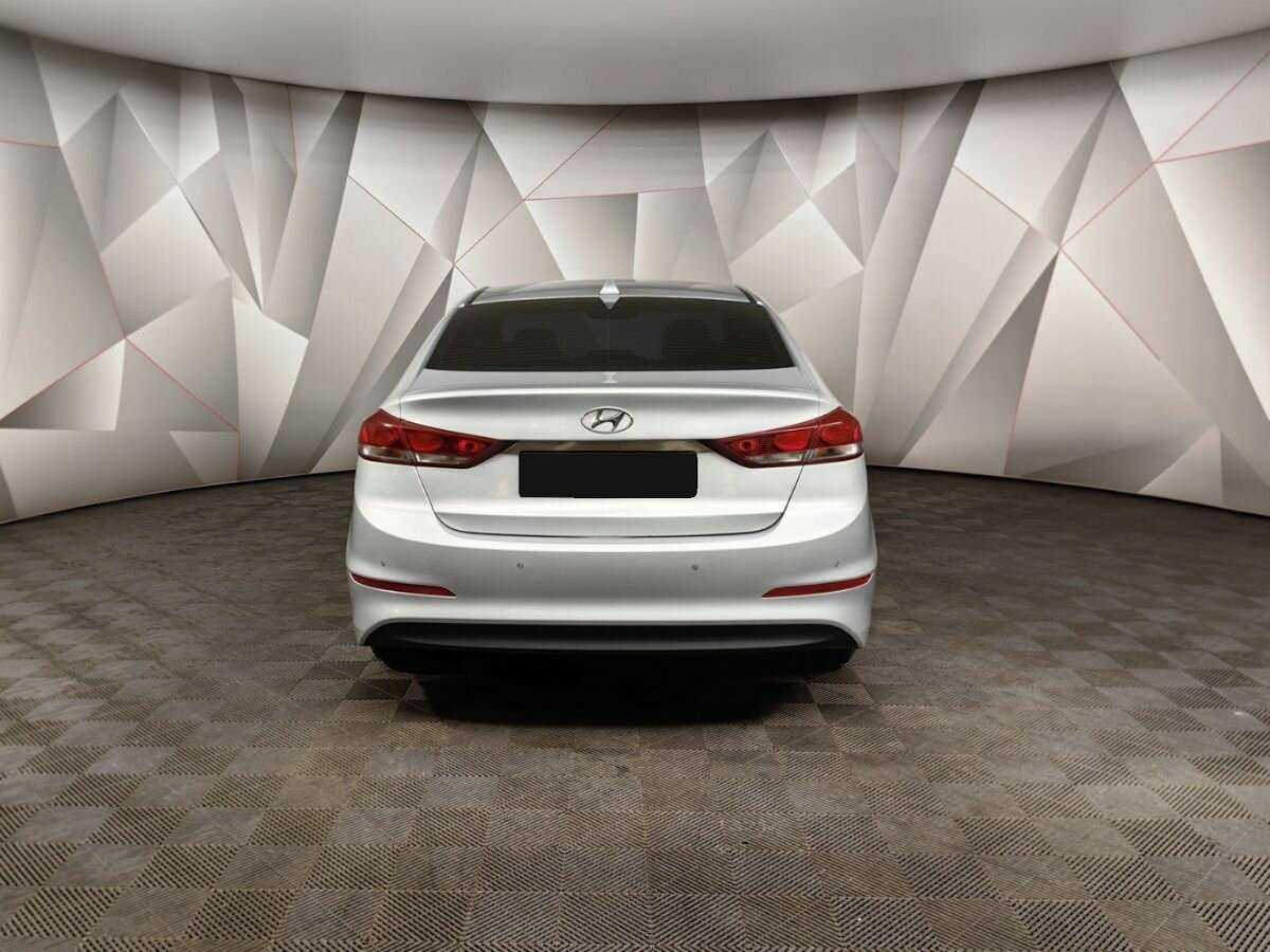 Hyundai Elantra, 2018 - 191 898 км. | Фото №7