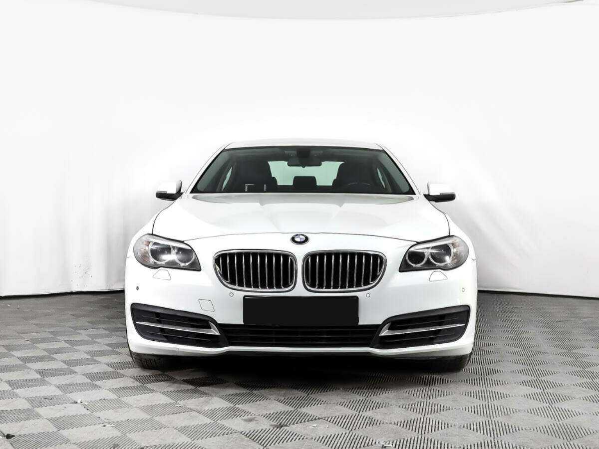 BMW 5 серии 520i, 2015 Фото №2