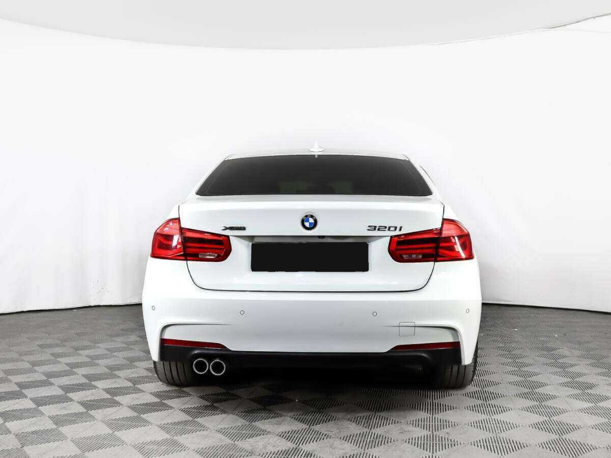 BMW 3 серии 320i xDrive, 2018 Фото №6