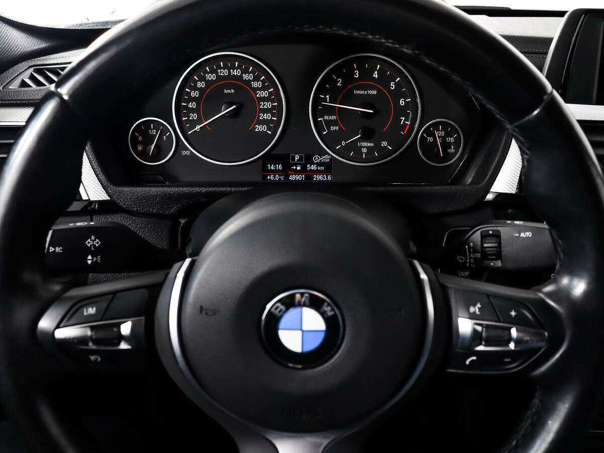 BMW 3 серии 320i xDrive, 2018 Фото №17