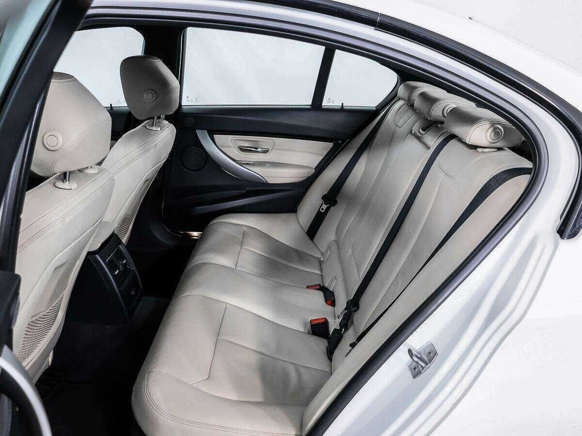BMW 3 серии 320i xDrive, 2015 - 157 892 км. | Фото №8
