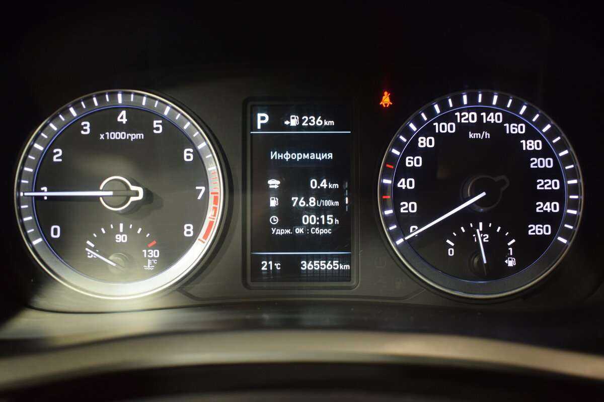 Hyundai Sonata, 2018 Фото №15