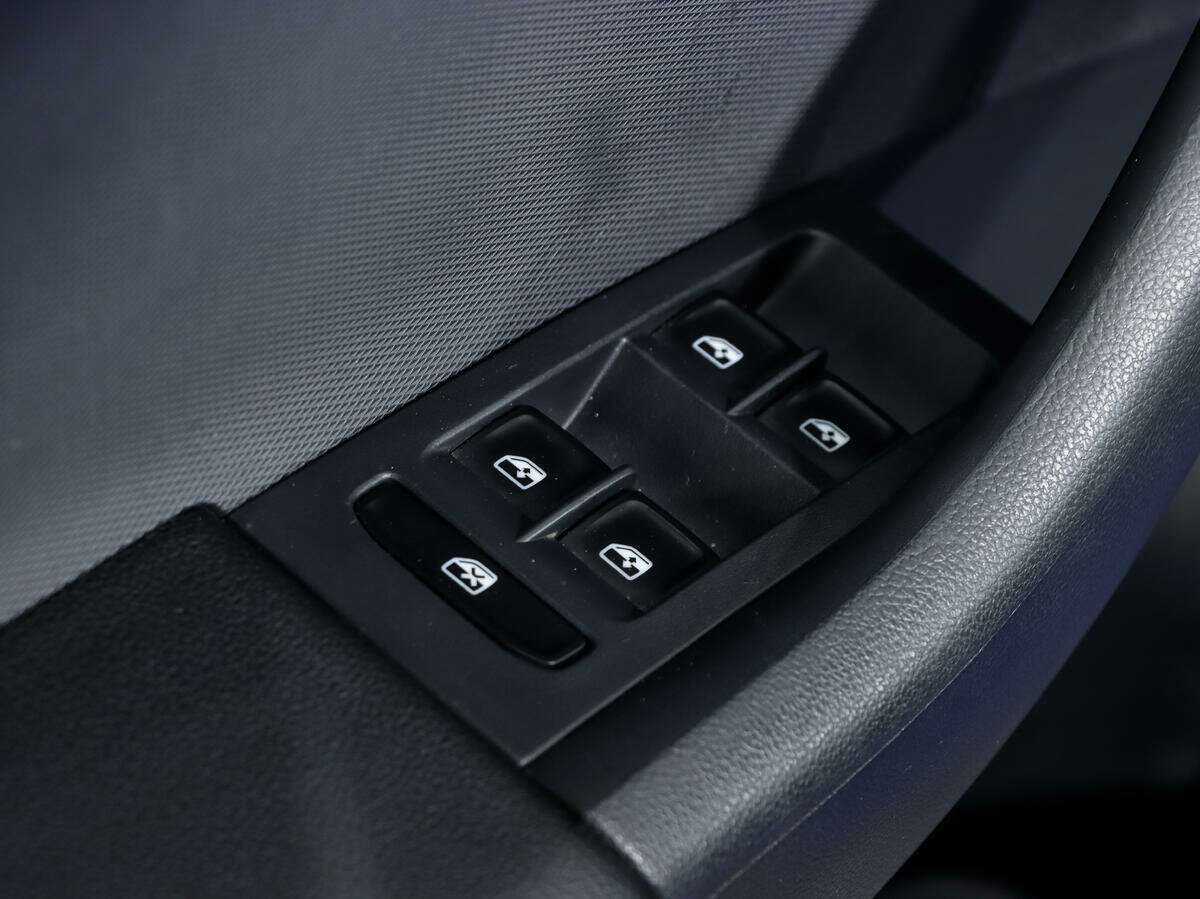 Skoda Rapid, 2017 Фото №12