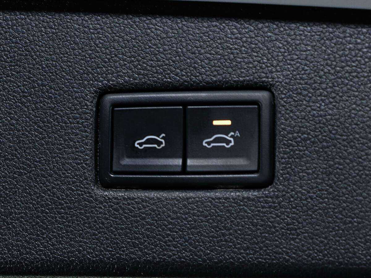 Volkswagen Tiguan L, 2020 Фото №18