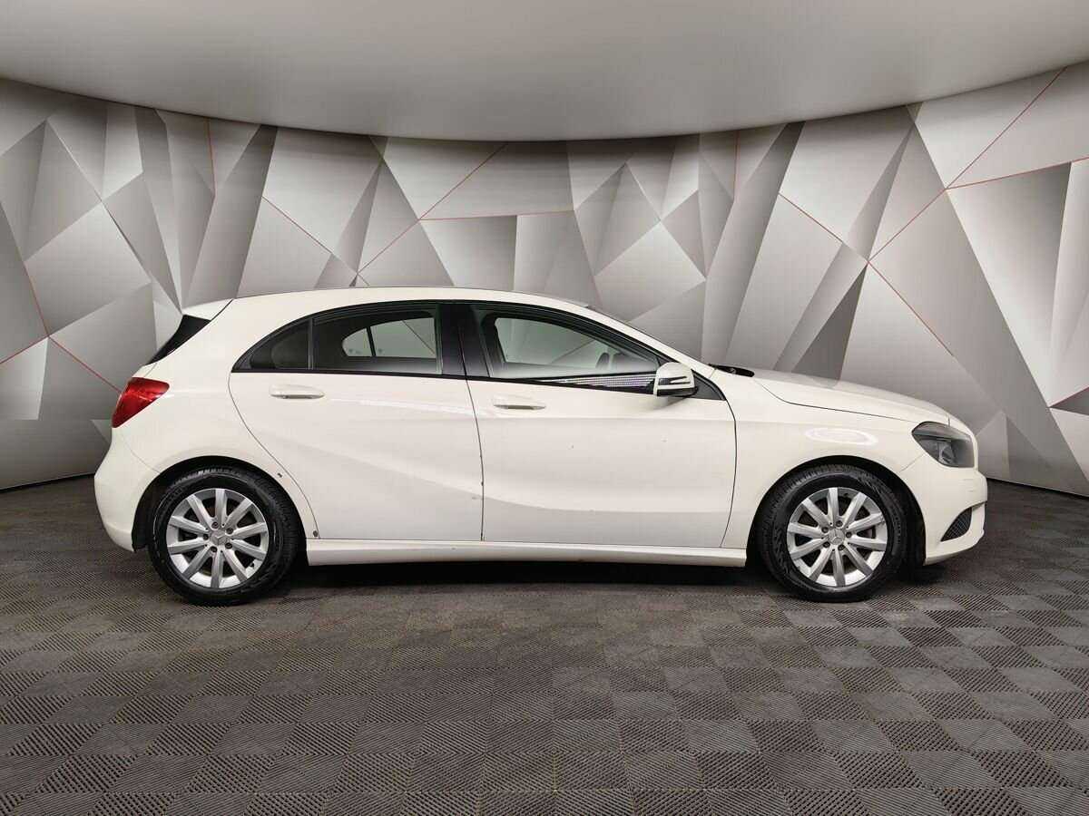 Mercedes-Benz A-Класс 180, 2014 Фото №6
