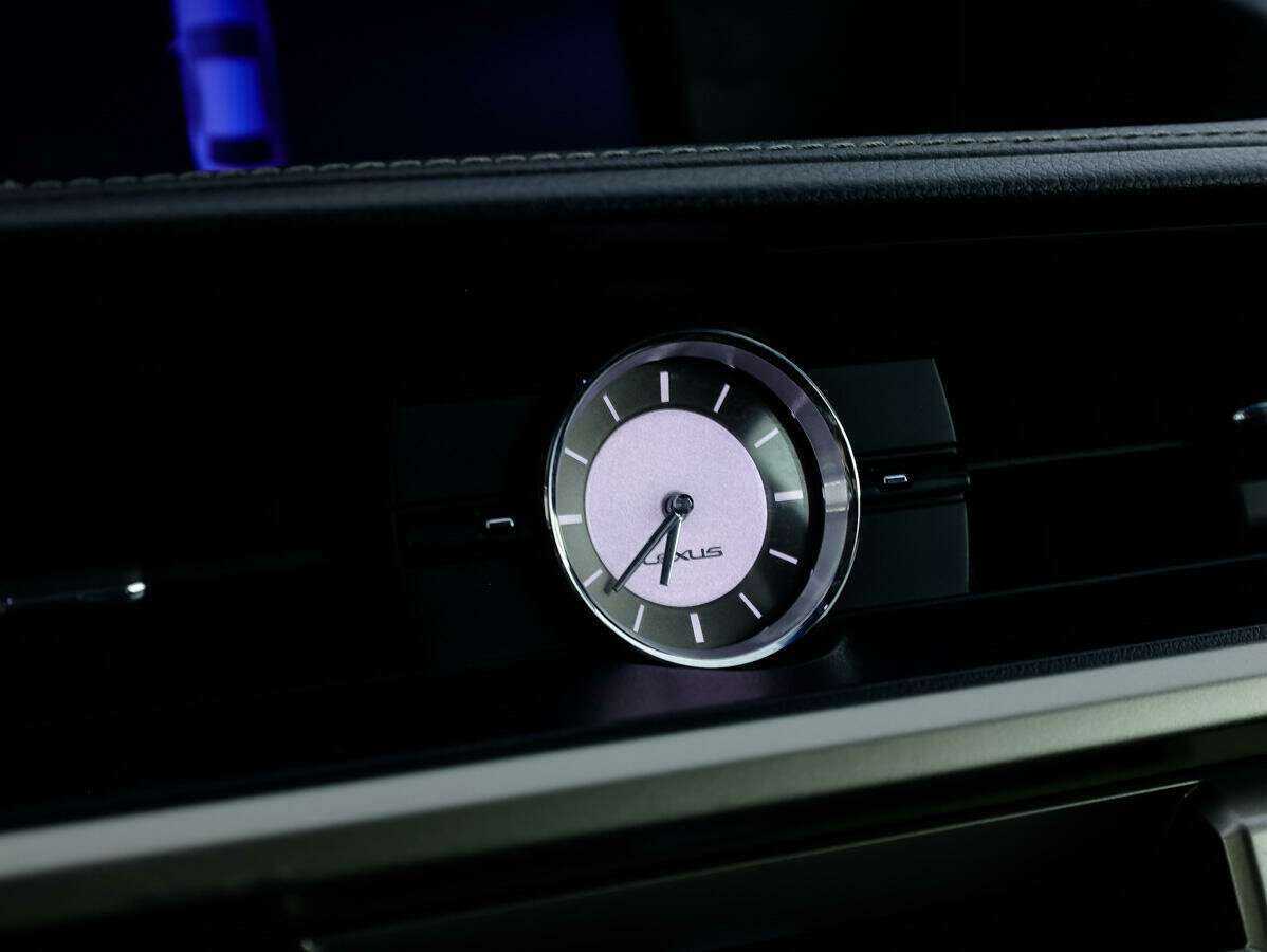 Lexus ES 200, 2017 Фото №20