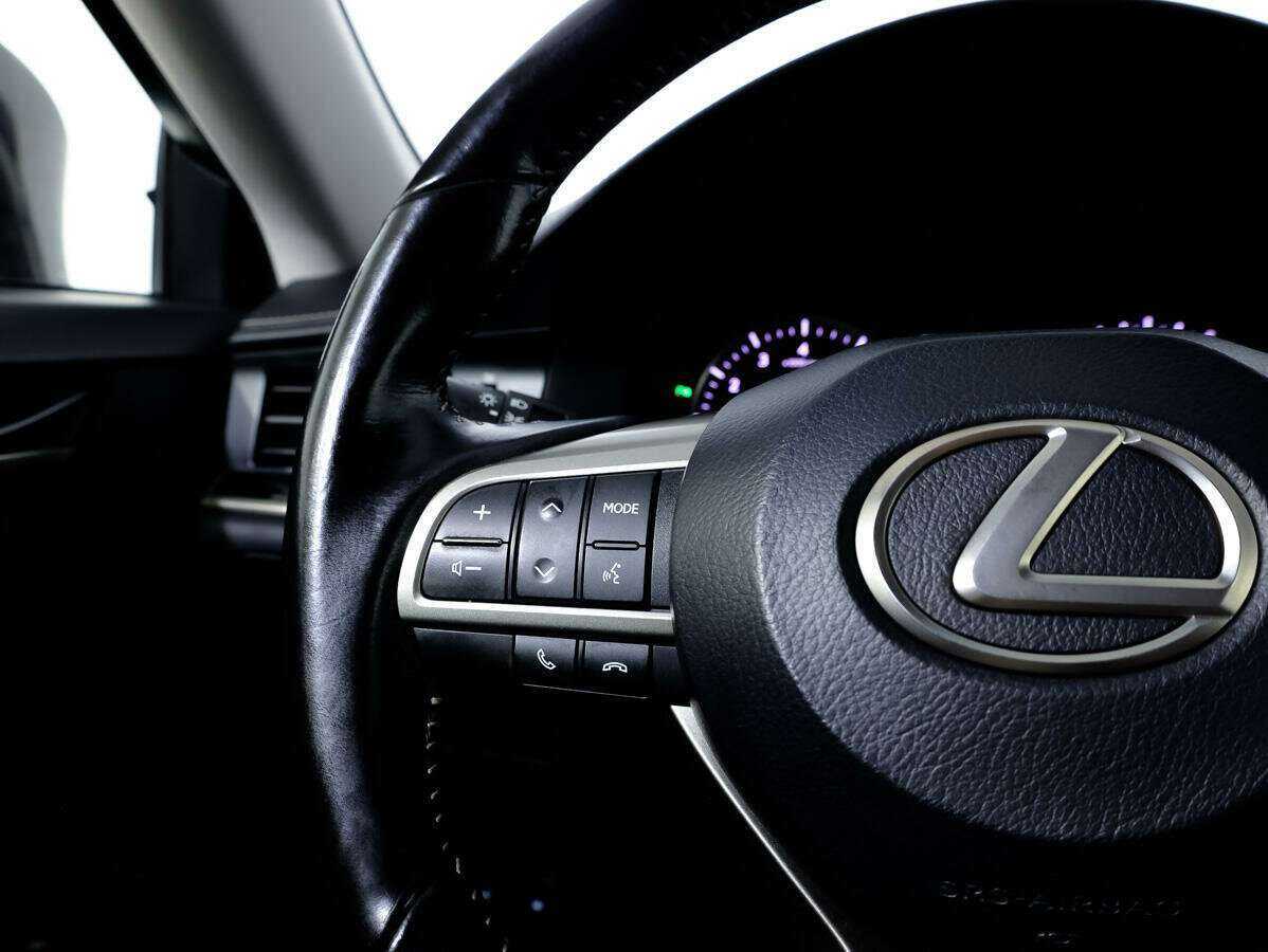 Lexus ES 200, 2017 Фото №25