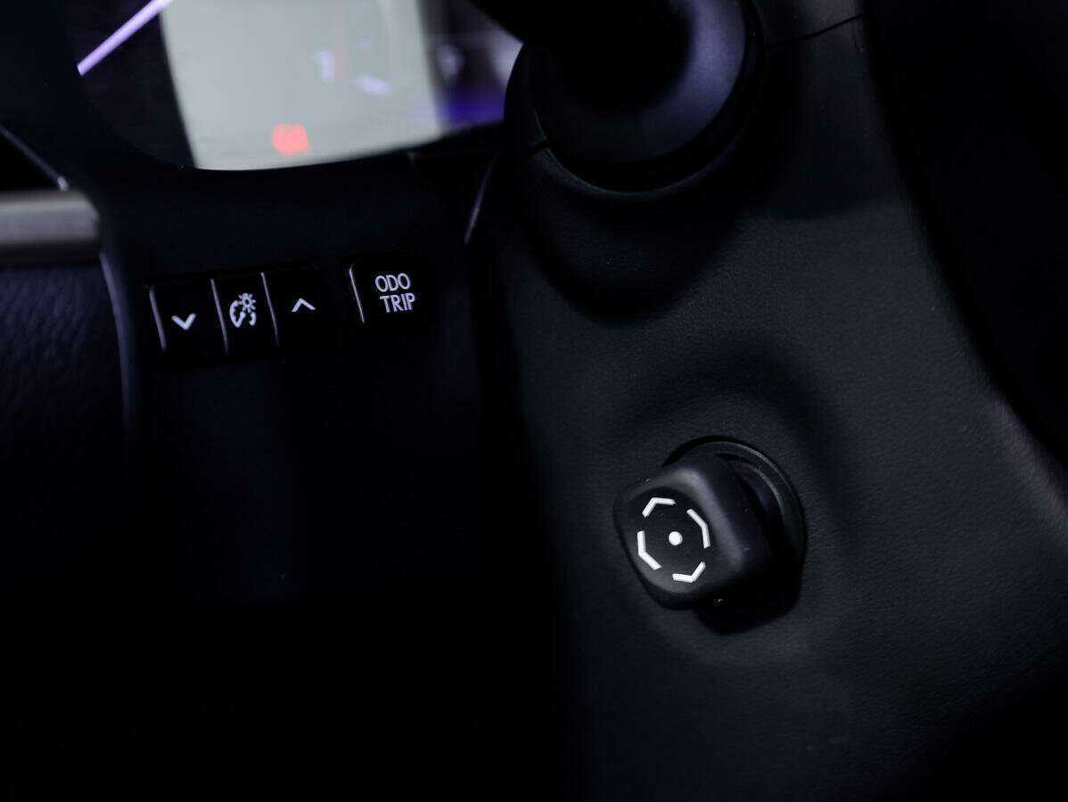 Lexus ES 200, 2017 Фото №28