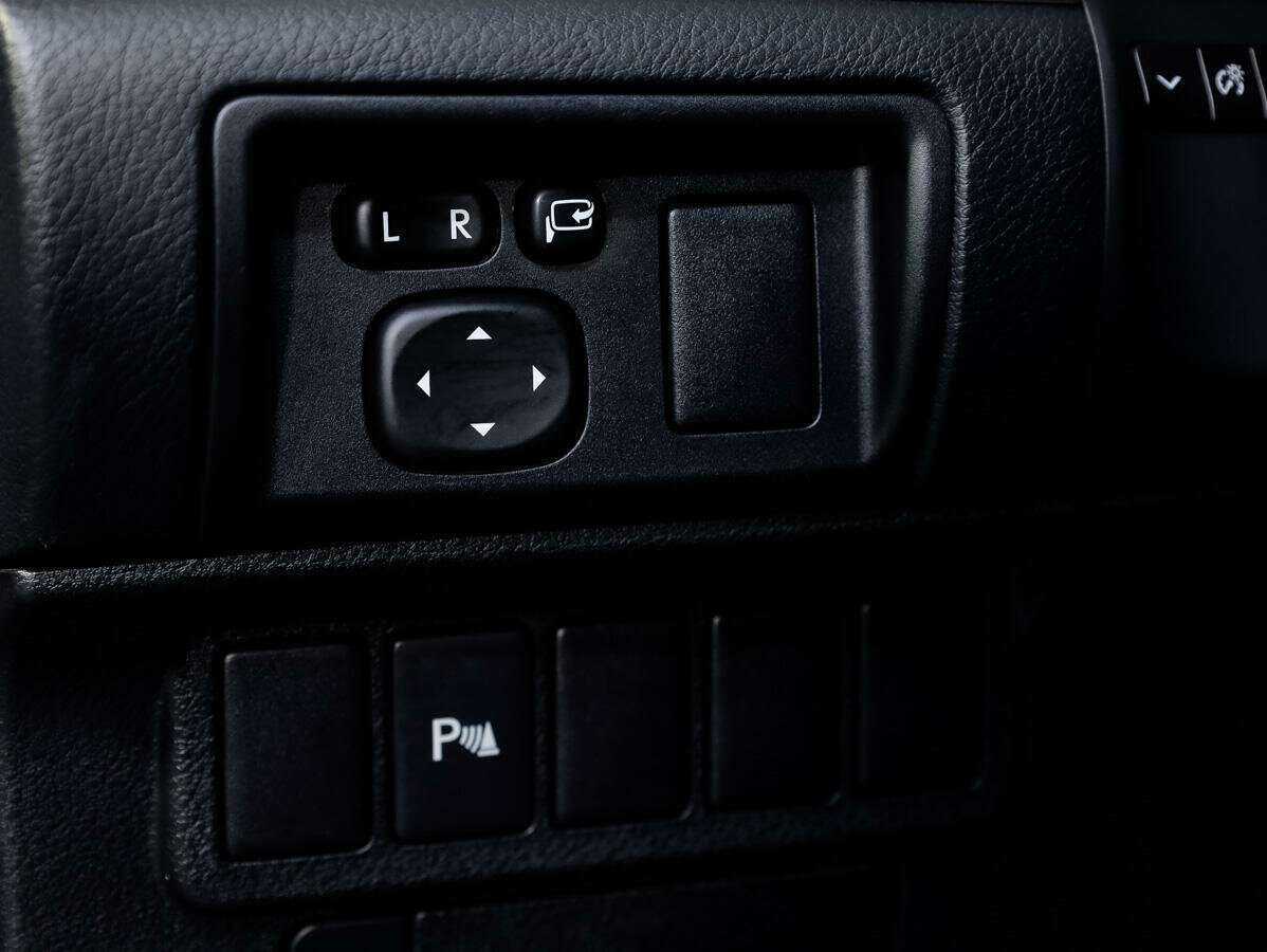 Lexus ES 200, 2017 Фото №29