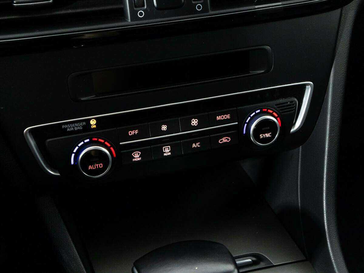 Kia Optima, 2019 Фото №18