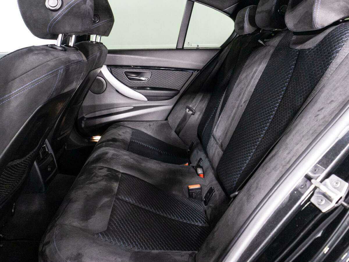 BMW 3 серии 320i xDrive, 2017 Фото №10