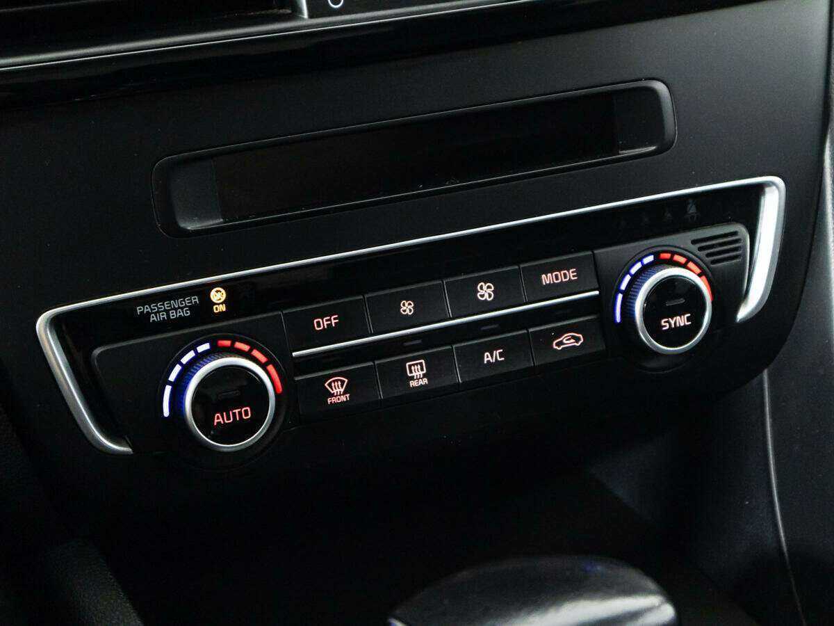 Kia Optima, 2018 Фото №15