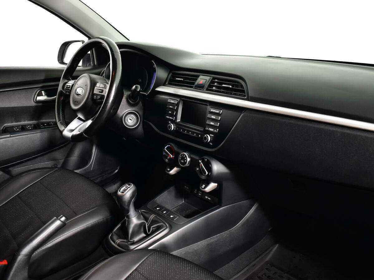 Kia Rio, 2017 Фото №9