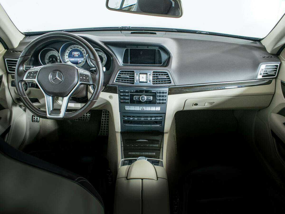 Mercedes-Benz E-Класс 200, 2014 Фото №12