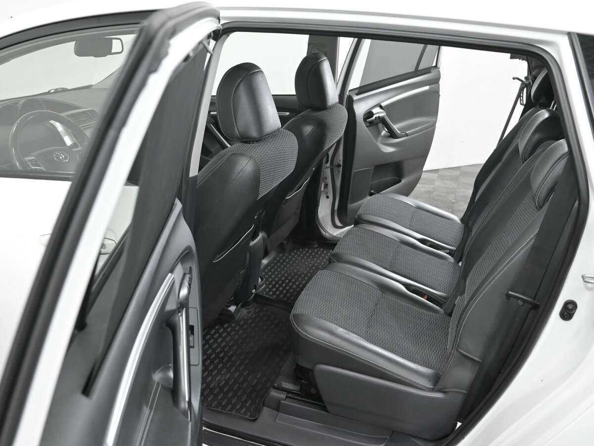 Toyota Verso, 2015 - 112 000 км. | Фото №6