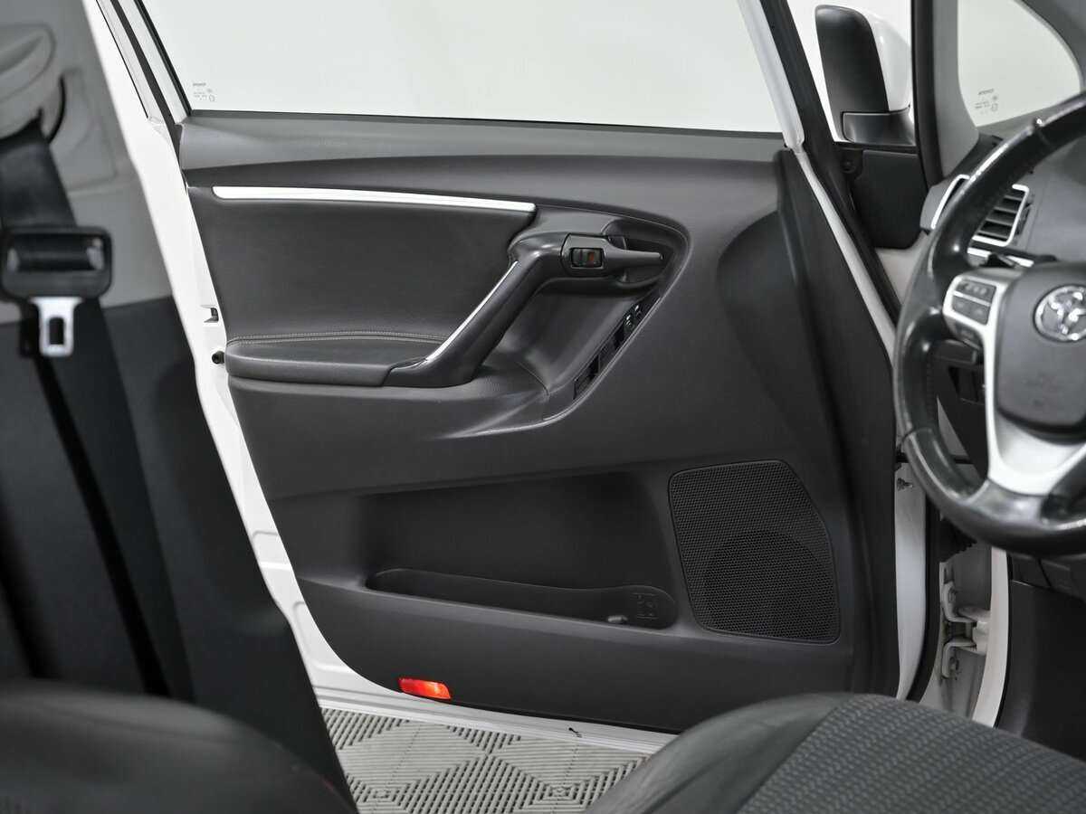 Toyota Verso, 2015 Фото №9