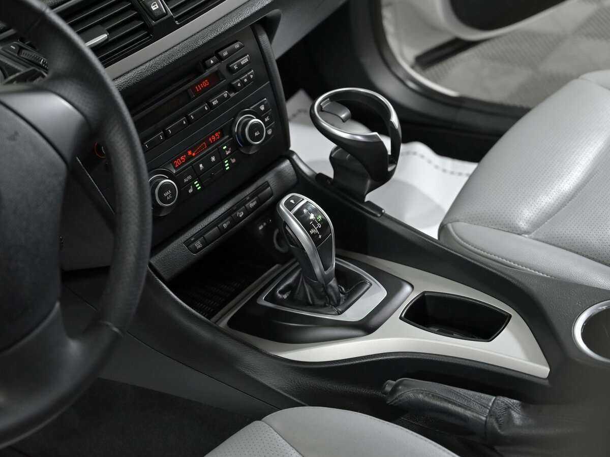 BMW X1 20i, 2012 Фото №11