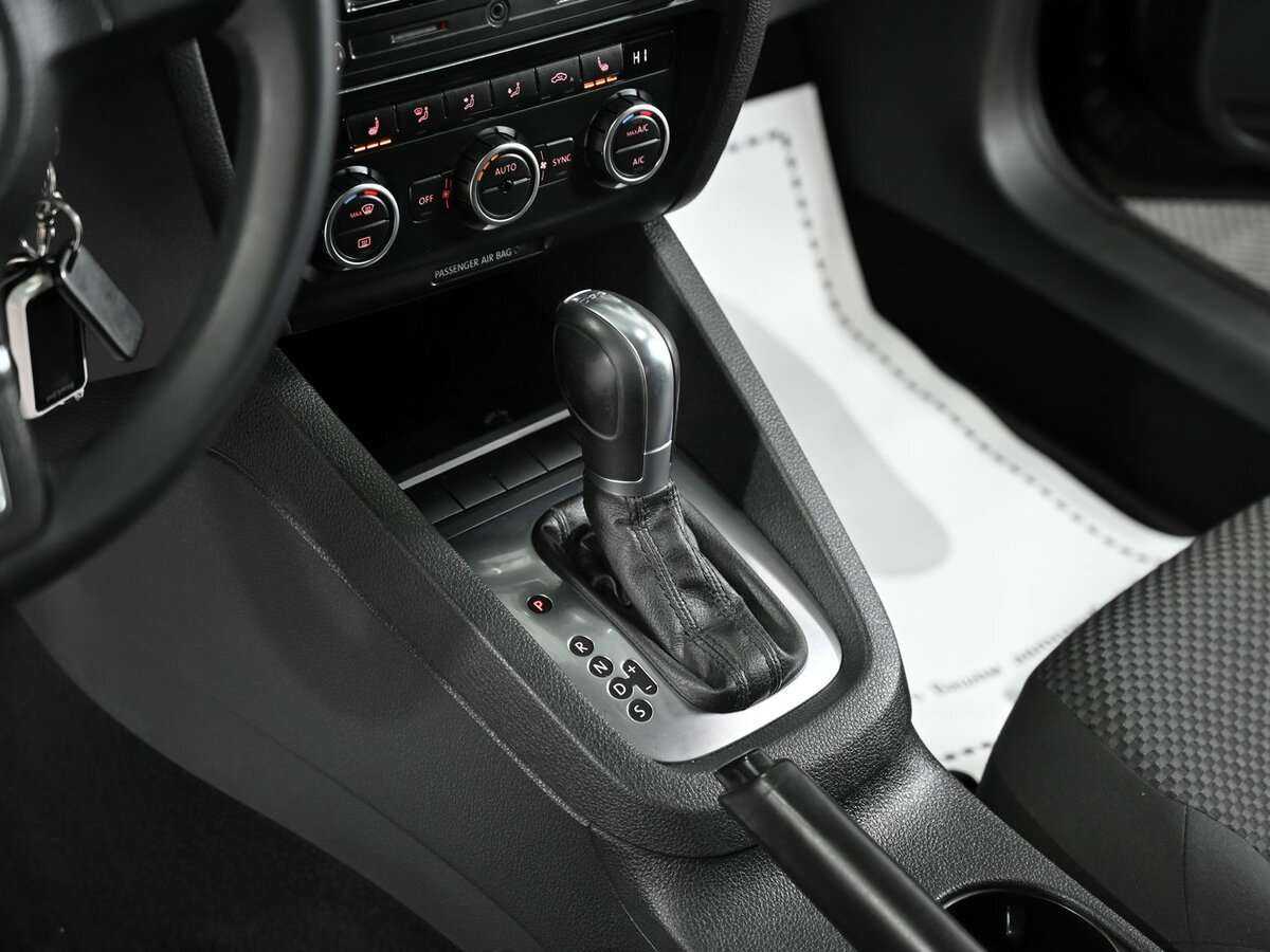 Volkswagen Jetta, 2012 Фото №11