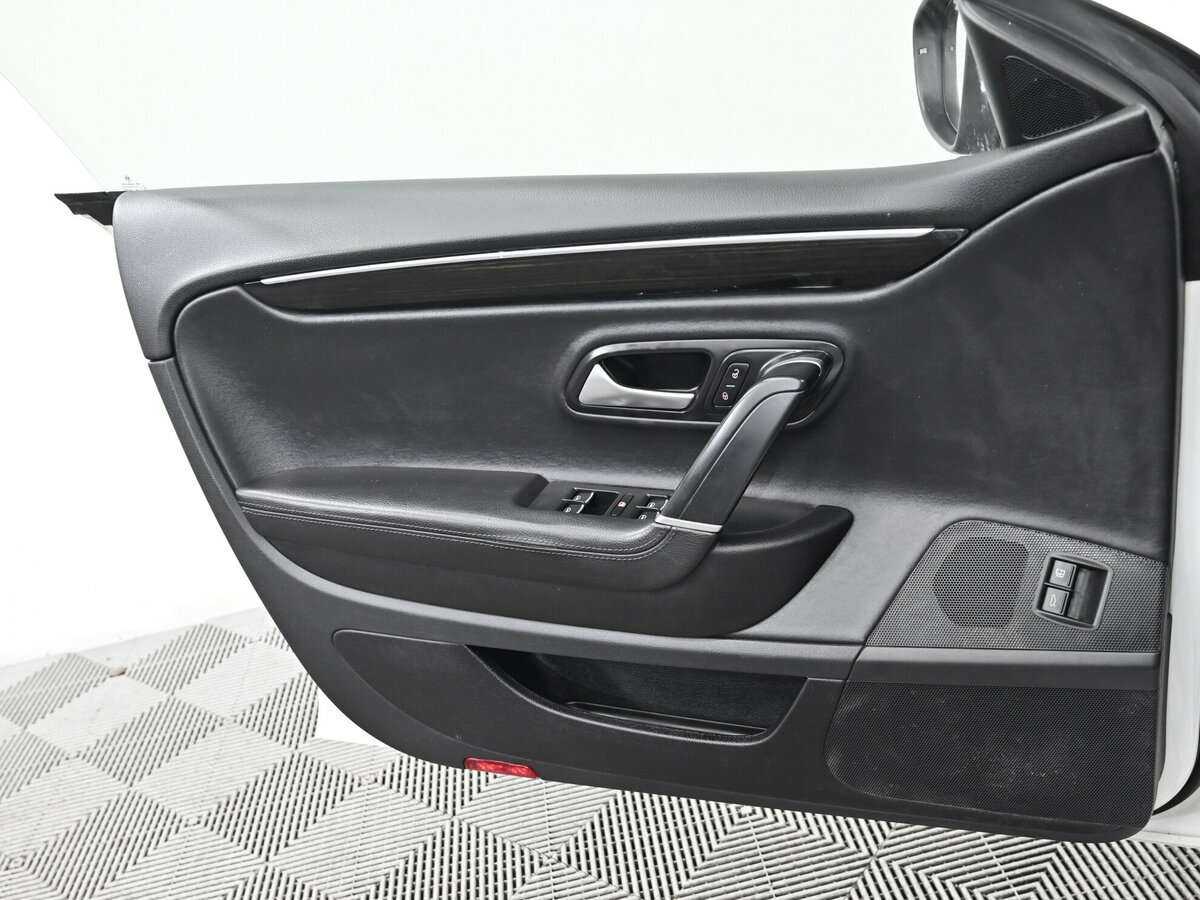 Volkswagen Passat CC, 2012 - 152 000 км. | Фото №6