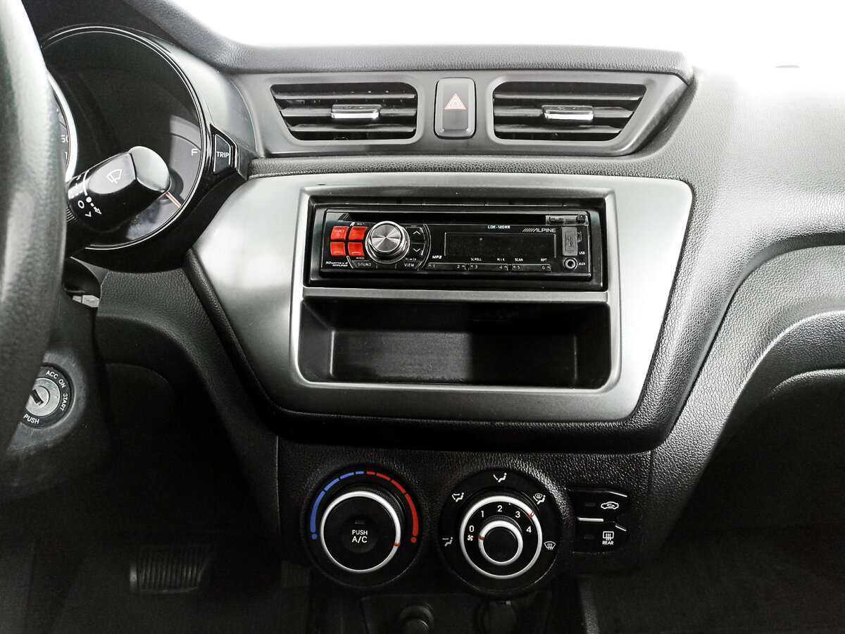 Kia Rio, 2012 Фото №14