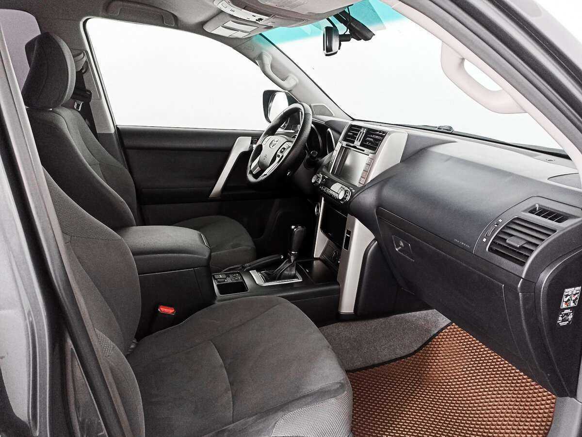 Toyota Land Cruiser Prado, 2012 Фото №7