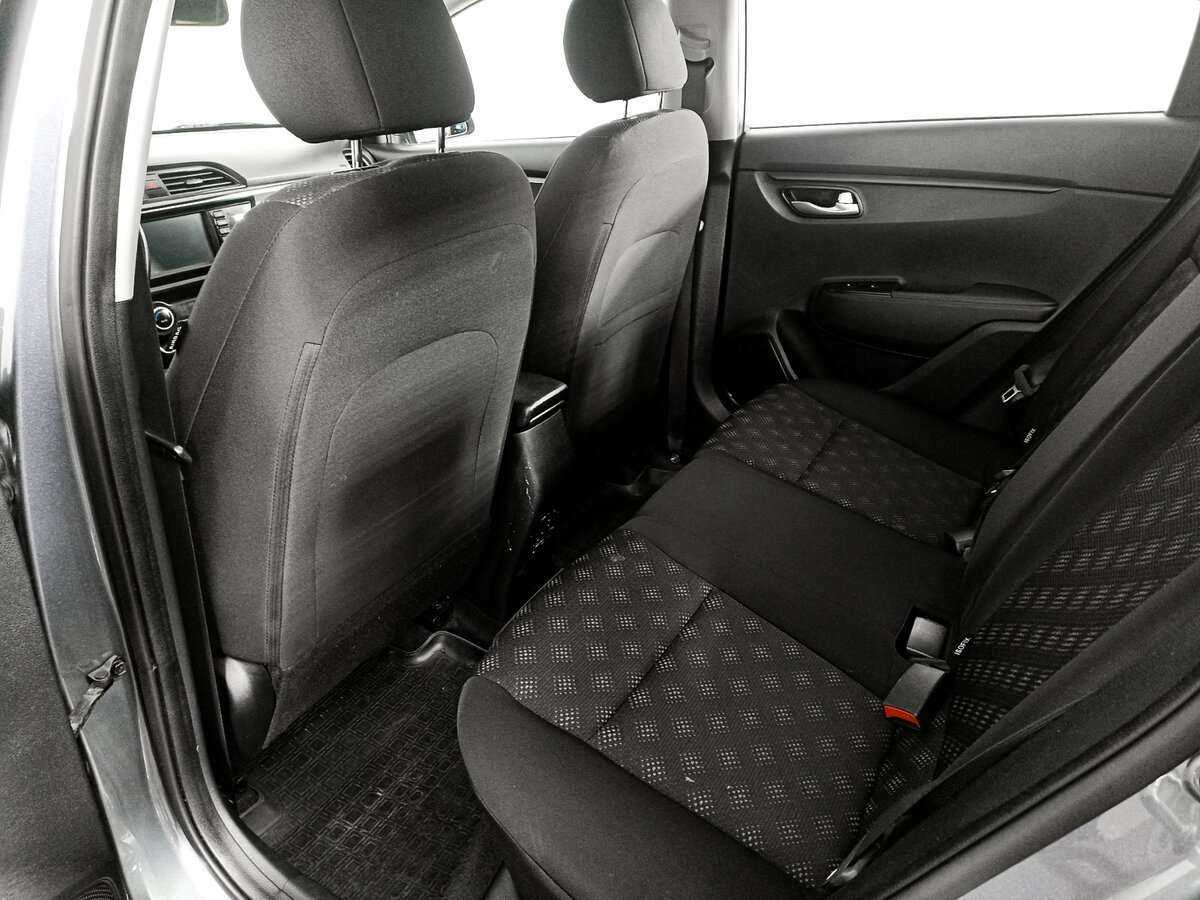 Kia Rio, 2018 Фото №10